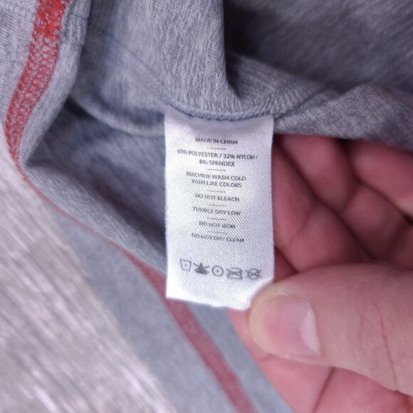 Rhone Reign Shirt Mens XL Gray Performance Athletic Short Sleeve Tee Top - Picture 7 of 7